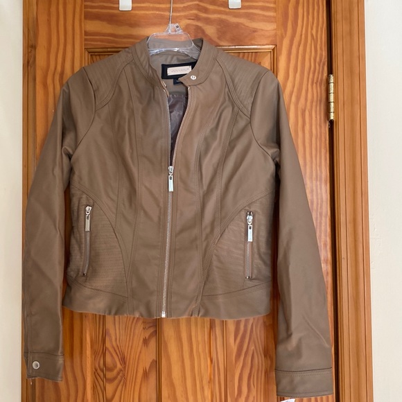 Faux leather jacket brand new - Picture 2 of 6